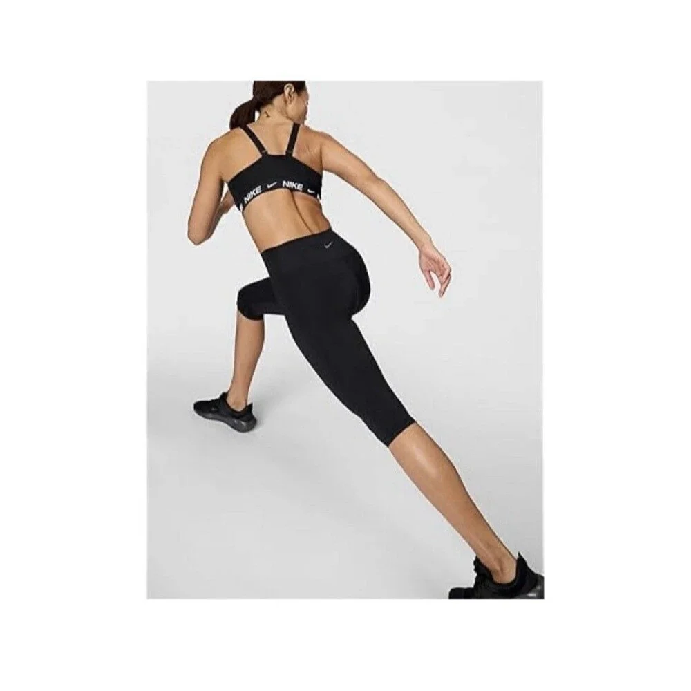 NWT Nike Women (M) One High-Waisted Capri Leggings Med Black